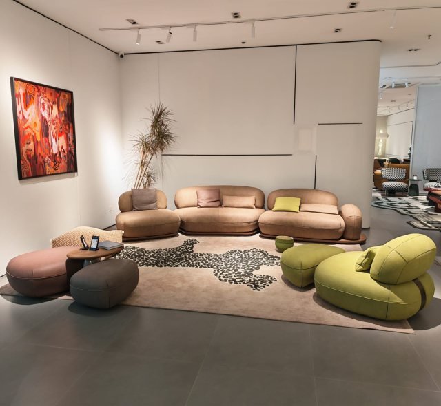 Modern Style Furniture