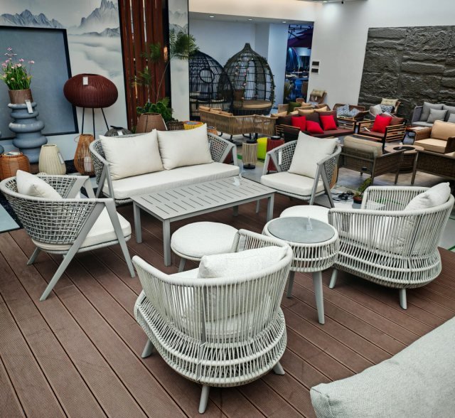 Outdoor Aluminium Furniture